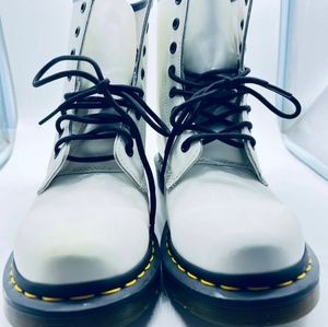 DOC MARTENS  1460